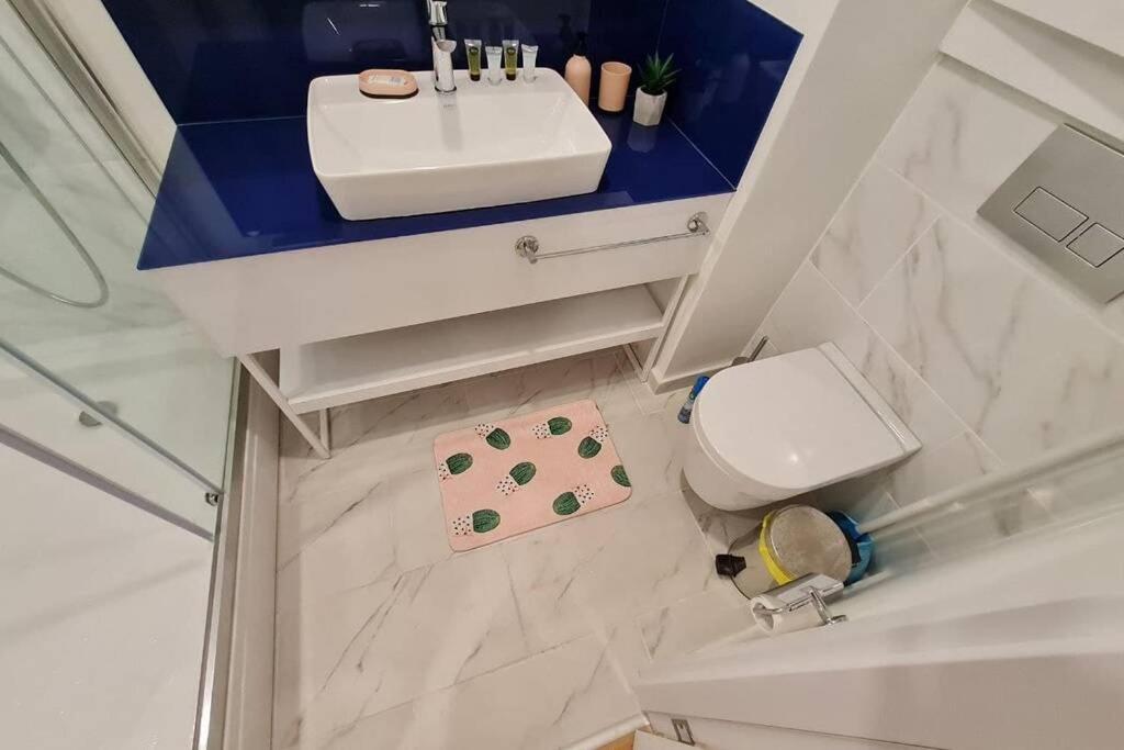 Luxury Aparthotel In Orbi City Sea View Батуми Екстериор снимка