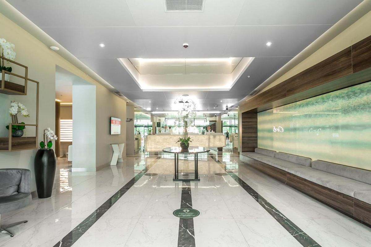 Luxury Aparthotel In Orbi City Sea View Батуми Екстериор снимка